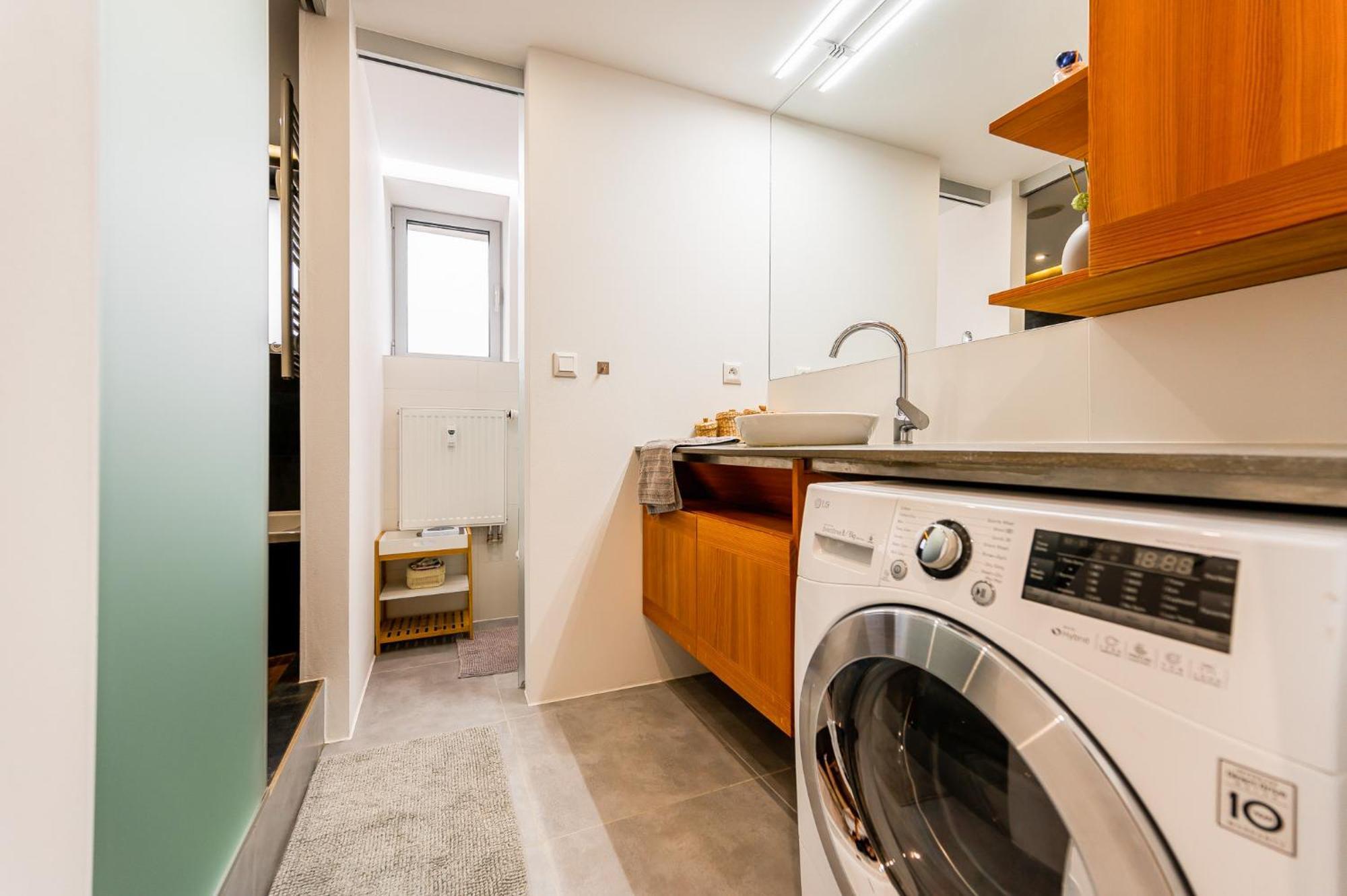Luxury Apartment In The City Centre 科希策 外观 照片